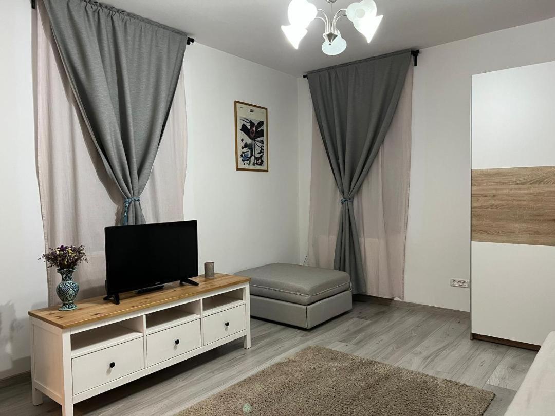 Appartement Perla Plantelor à Bucarest Extérieur photo